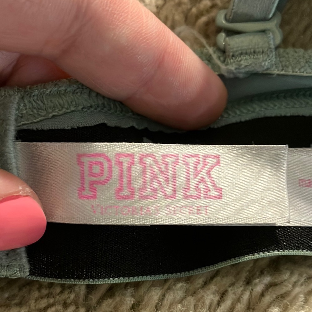 ๐4 for $20 VS Pink Wear Everywhere Push-Up, size 34B - Picture 7 of 10